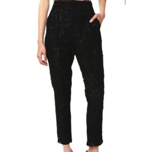 ❌Kimchi Blue - Urban Outfitters - Lace High Waisted Pants❌